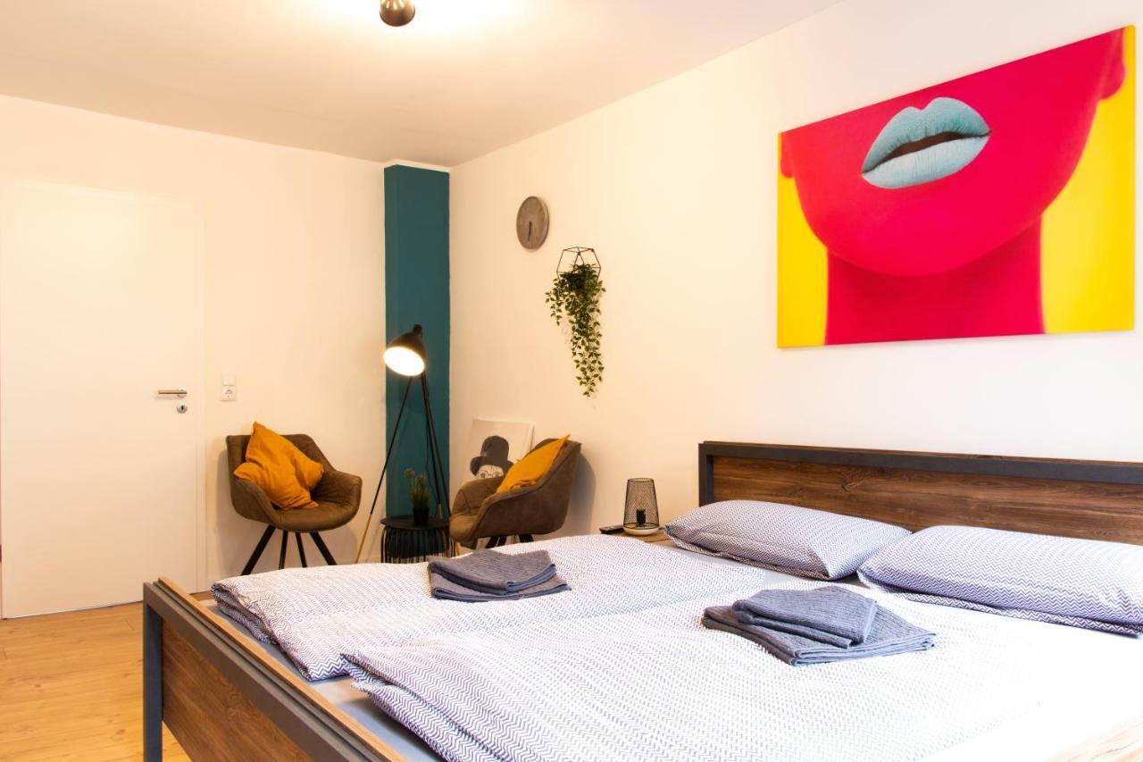 Rooms4ring@ Nürburgring Industrial Design House Adenau Exterior foto